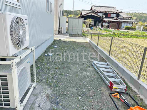 ブロック塀 (化粧ブロック) 太陽エコブロックス 普通CB スチールメッシュ フェンス YKKAP イーネット3F型 スチール柱 境界・メッシュ