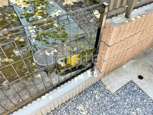 ブロック塀 (化粧ブロック) ユニソン ジャスティ スチールメッシュ フェンス YKKAP イーネット3F型 スチール柱 境界・メッシュ