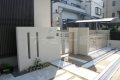 新築クローズ外構