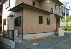 レンガ花壇 砂利敷き