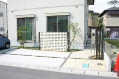 駐車場床 草目地デザイン