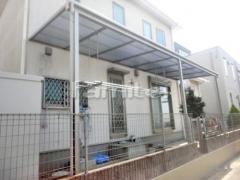 洗濯干し屋根 フラットテラス1階