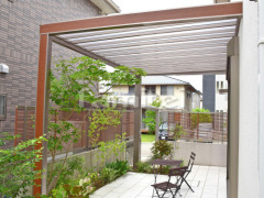 木製調雨除け屋根 四国Fリードテラス憩1階