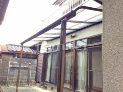 雨除け屋根 LIXILスピーネ1階