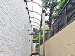 雨除け屋根 三協メニーウェルA1階