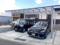 木製調カーポート YKKエフルージュ横2台