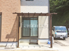 フル木製調テラス屋根 YKKサザンテラス パーゴラタイプ1階 積雪50cm対応