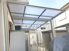 雨除け屋根 LIXIL独立式フーゴF1階