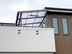 フル木製調ベランダ屋根 LIXILシュエット2階