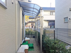 雨除け屋根 LIXILテラスVA(R)1階 目隠しパネル