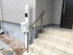 玄関ポーチ手摺り