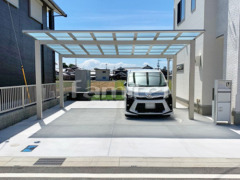 カーポート YKKAP エフルージュグラン 横2台用(ワイド ツイン) F型フラット屋根 駐車場ガレージ床 土間コンクリート 伸縮目地