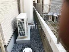 バラス砕石 防草シート敷き