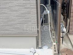 犬走り 防犯砂利敷き バラス砕石 防草シート加工