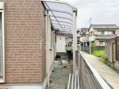 雨除け屋根 YKKソラリア1階連棟